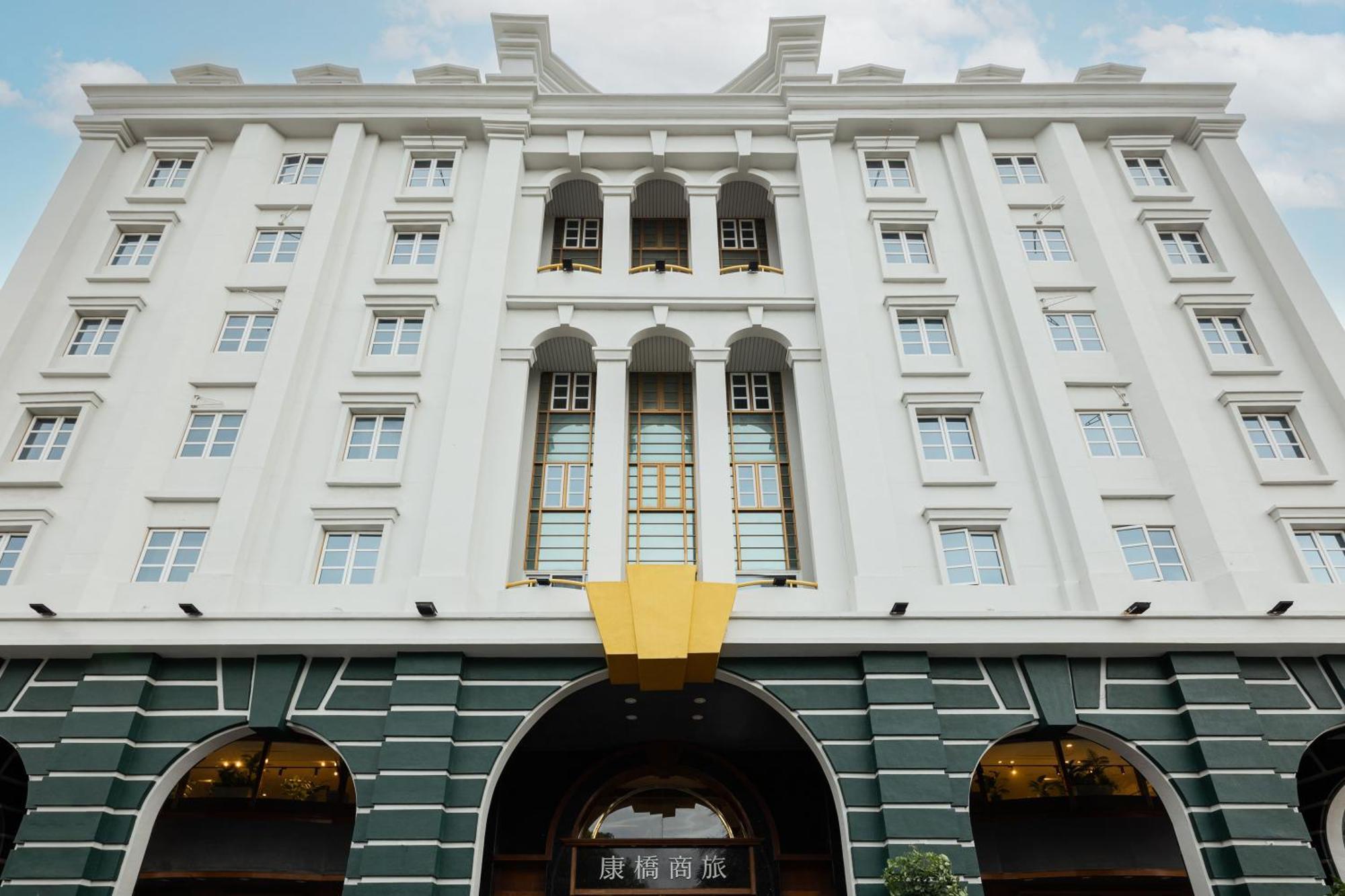 Kindness Hotel Taitung Branch Buitenkant foto